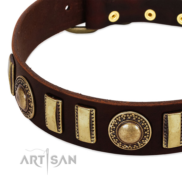 High quality genuine leather dog collar with corrosion proof buckle