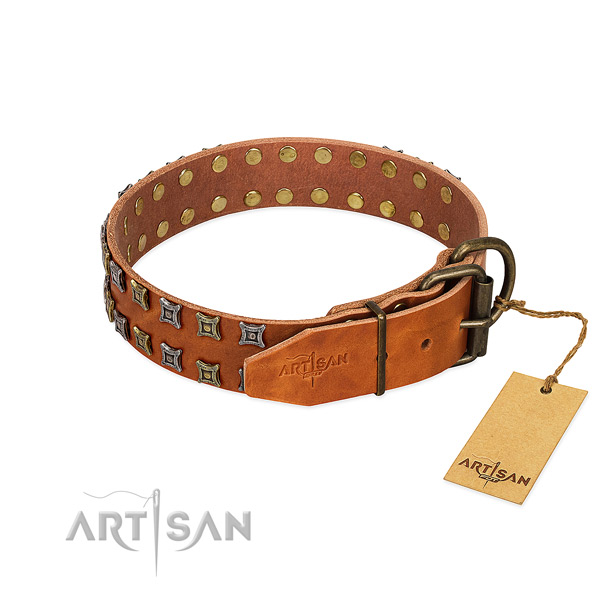 High quality leather dog collar made for your doggie