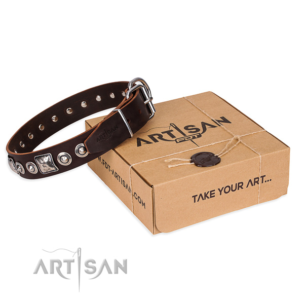 Full grain leather dog collar made of reliable material with rust-proof D-ring